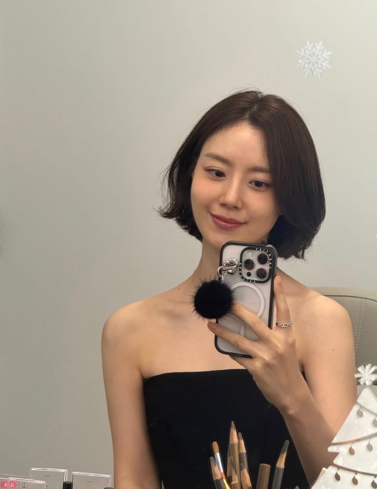 사진 = 문채원 인스타그램