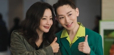 김희선, 억대 쇼호스트였다더니…7살 연하남 만났다 "너무 반겨주고 예뻐해줘" ('다음생은')