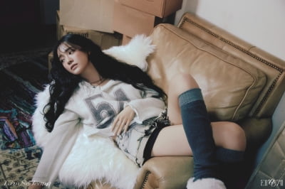 김세정의 어제는 사라졌네…성시경 '태양계' 콘셉트 포토