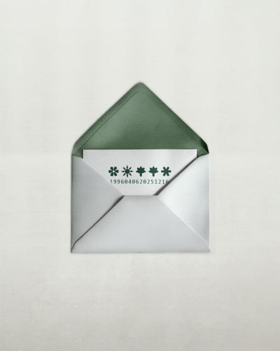 주니, 올해 연말 따듯하게 물들인다…16일 새 싱글 'SEASONS' 발매