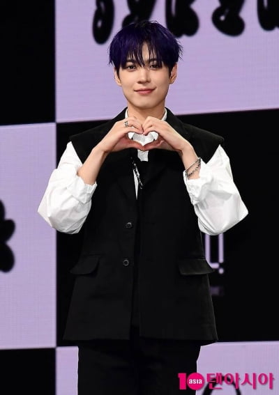 [공식] 오메가엑스 휘찬, 강제 추행 '혐의 없음' 불기소 확정…"어떤 범죄도 저지르지 않았다"