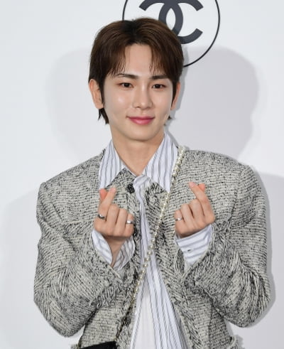 [공식] '불법 의료 인정' 키, MBC '연예대상'서도 하차…전현무·장도연 2인 MC