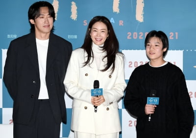 '슈가' 민진웅-최지우-고동하, 개인사정으로 최신춘 감독 불참[TEN포토]