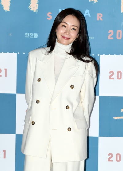 [종합] 최지우, '슈돌'에 '슈가'까지…'1형 당뇨' 판정 받은 子의 엄마로 변신