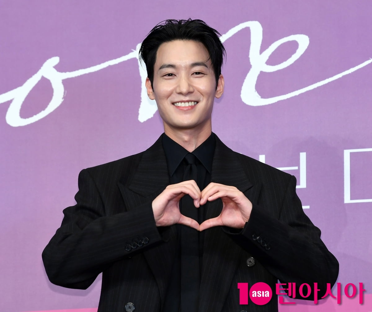 장률, 멋진 미소[TEN포토+]