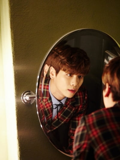 샤이니 故종현 8주기…민호 "늘 형을 사랑하지"→차현승 상탈 투샷 추모