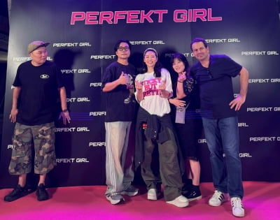 '24세' 전소미, 아이오아이 재결합 앞두고 벅찬 소식 알렸다…할리우드 영화 주연 발탁 ('퍼펙트걸')