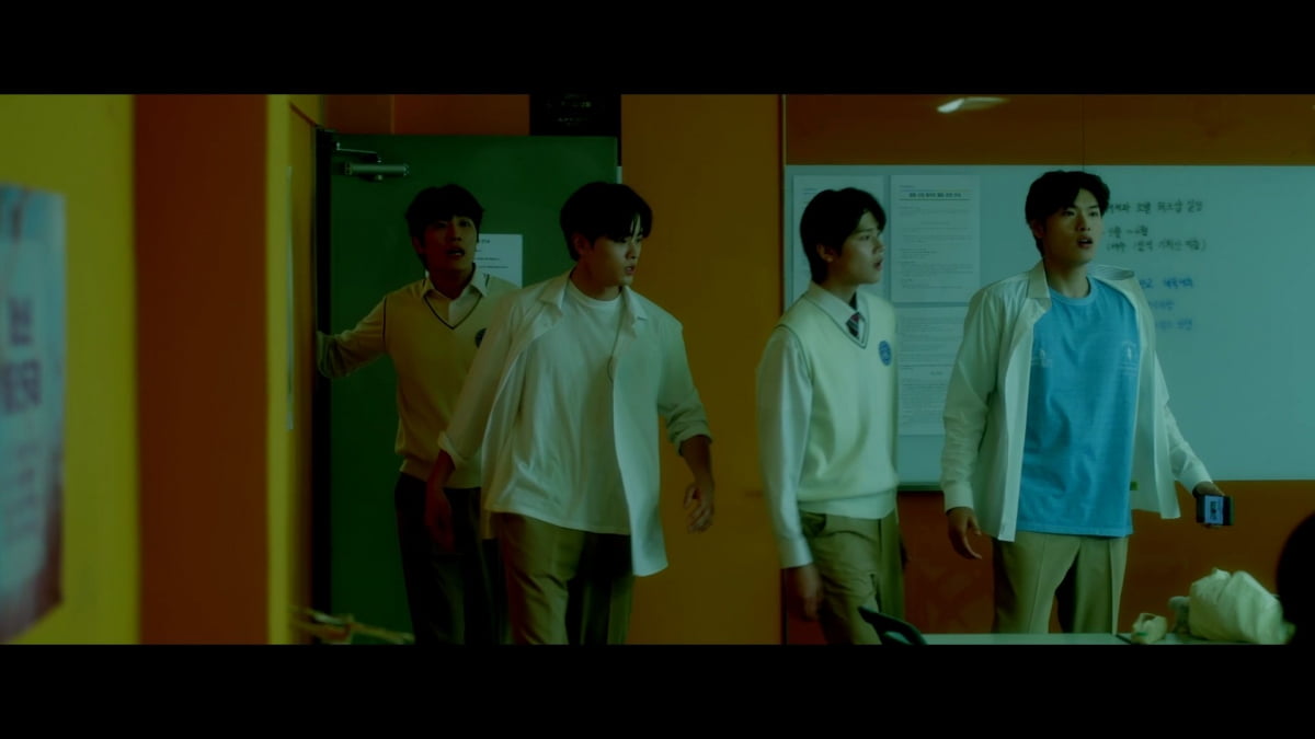 [종합] 본격 삼각관계 시작됐다…2025년판 '꽃보다 남자' 웨이브 TOP10 진입 ('나의매니저') 