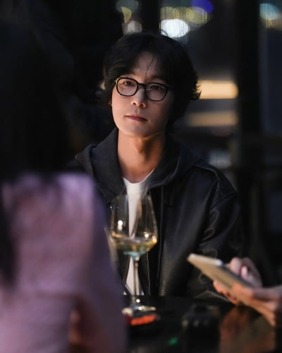 서현진, ♥핑크빛 소개팅 현장 포착됐다…상대 남성 직업은 음악감독으로 밝혀져 ('러브미')