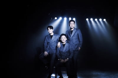 '6남매 아빠' V.O.S 박지헌, 벅찬 소식 전했다…가정사 깜짝 고백하더니 20년 넘게 가수 활동