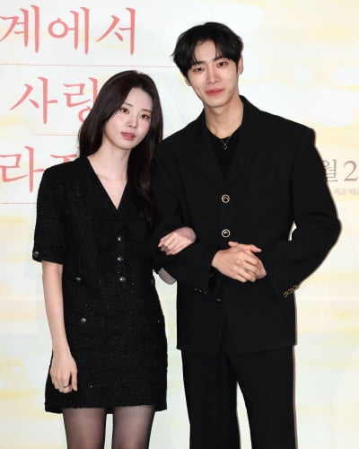 [종합] 추영우♥신시아, 데이트 장소는 바다·노래방·오락실…"풋풋하고 사랑스러워"('오세이사')