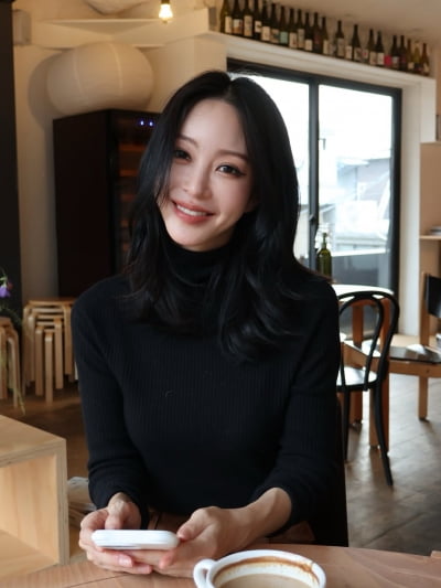'♥10살 연하' 한예슬, 6년 공백 께고 자랑한 여신 비주얼