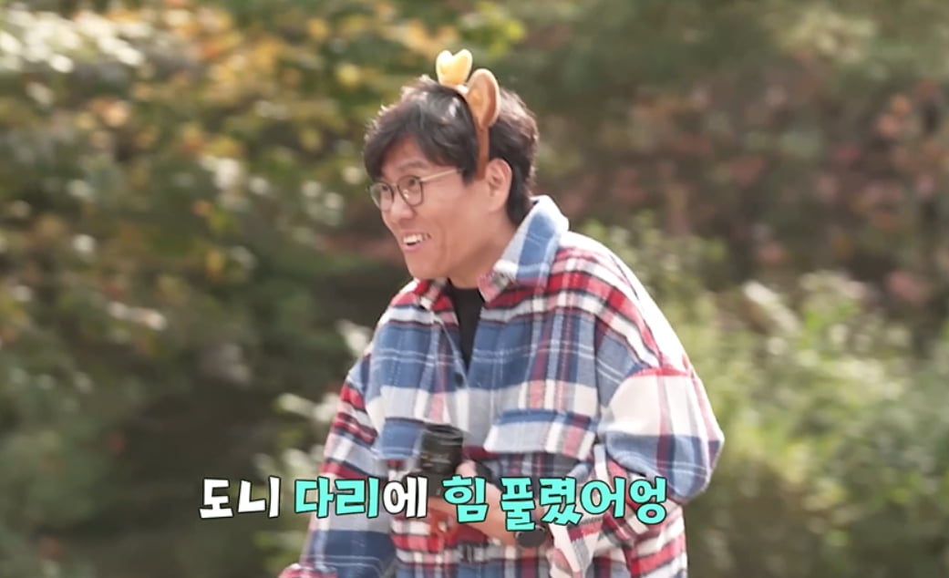 '쌍둥이 딸 아빠' 정형돈, 무릎 꿇고 읍소했다…"애들 키우잖아, 한번만 살려줘"('정승제 하숙집')