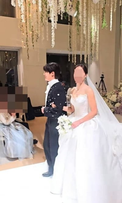 비공개라니까?…미르 결혼식, 또 유출됐다