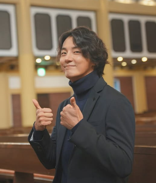 사진=윤시윤 SNS