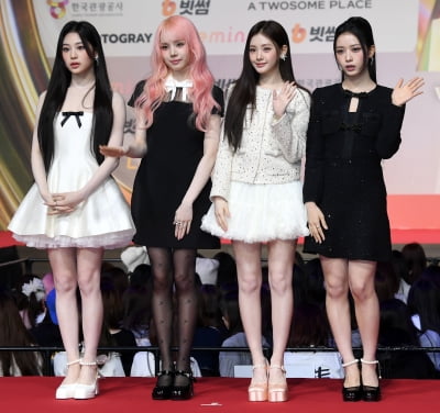 베이비돈크라이, 첫 가요대천 참석[TEN포토]