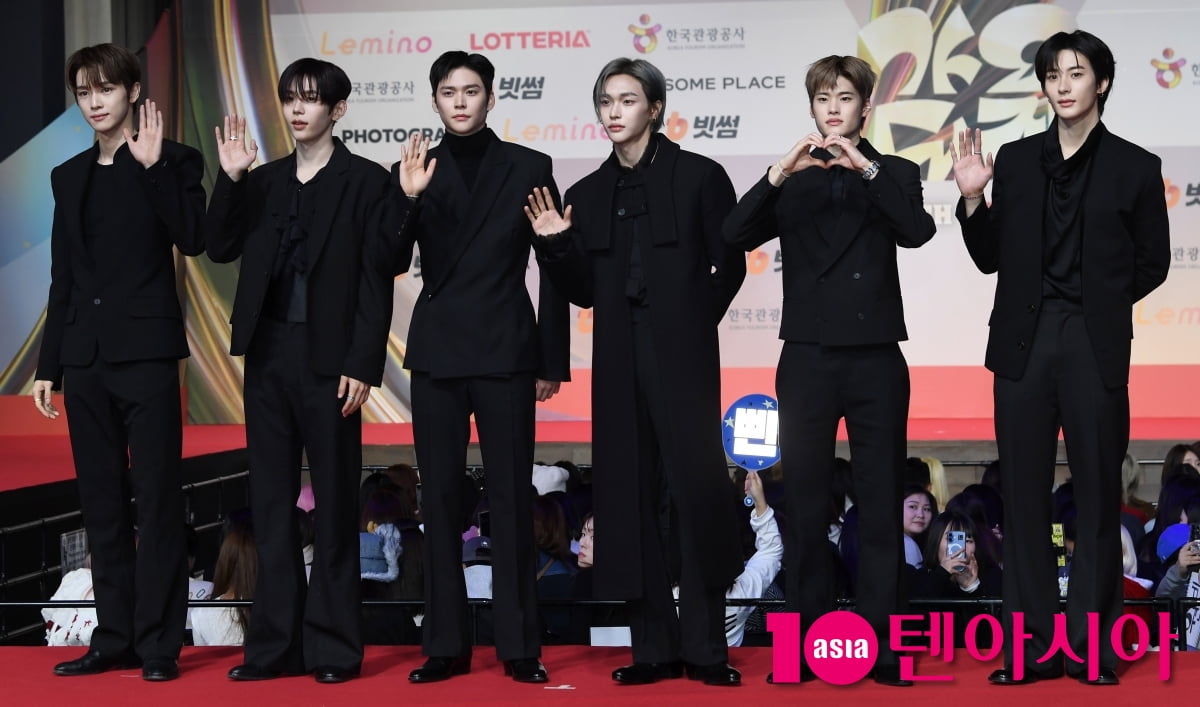 라이즈, 우아한 블랙[TEN포토]