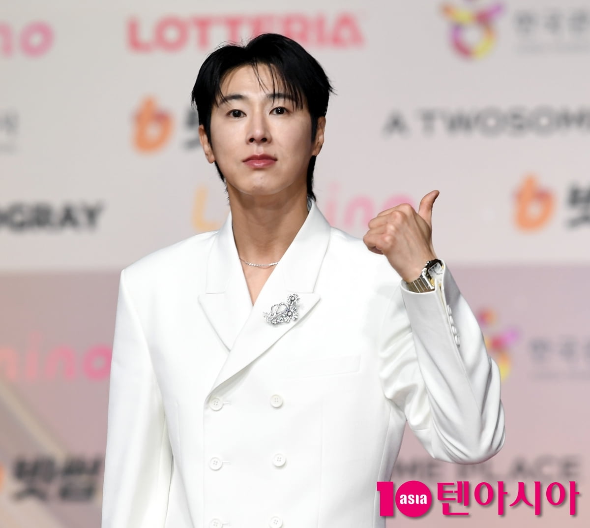유노윤호, 멋진 엄지척[TEN포토]