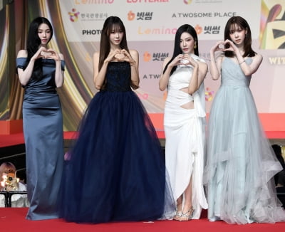 에스파, 드레스 입은 공주님들[TEN포토]