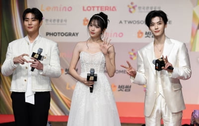 아이브 안유진-NCT 도영-TXT 연준, 선남선녀 가요대전 3MC[TEN포토]