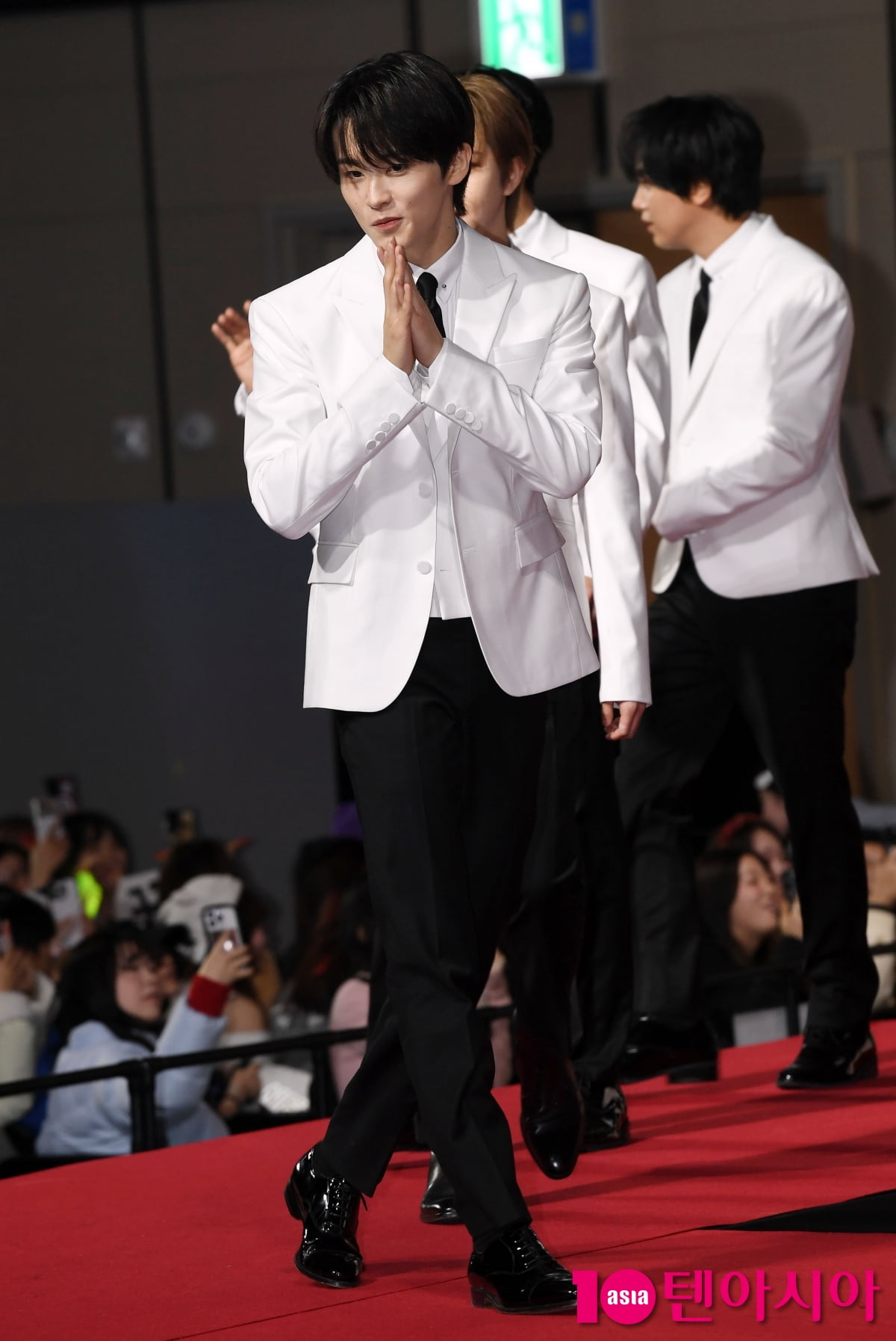 엔시티드림 마크, 귀엽게 브이[TEN포토]