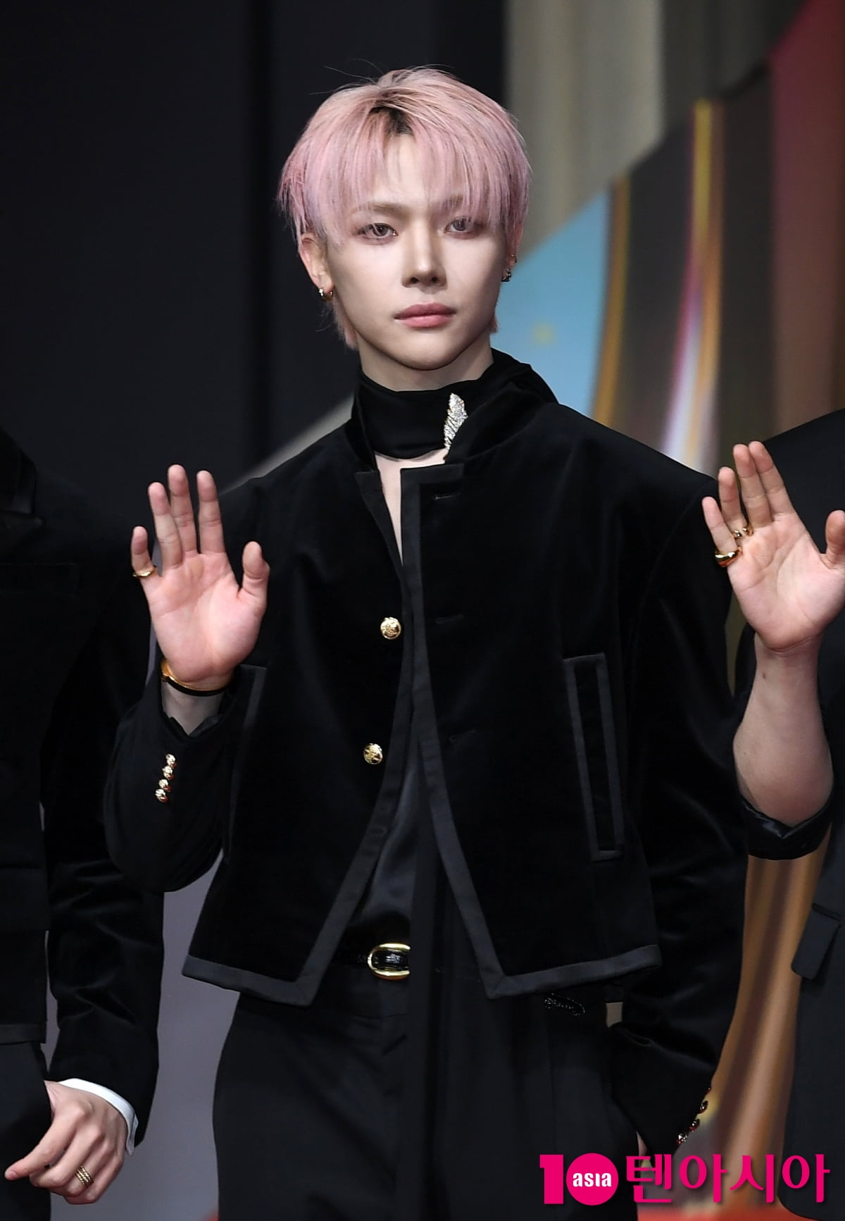 앤팀 니콜라스, 몽환적인 분위기[TEN포토]