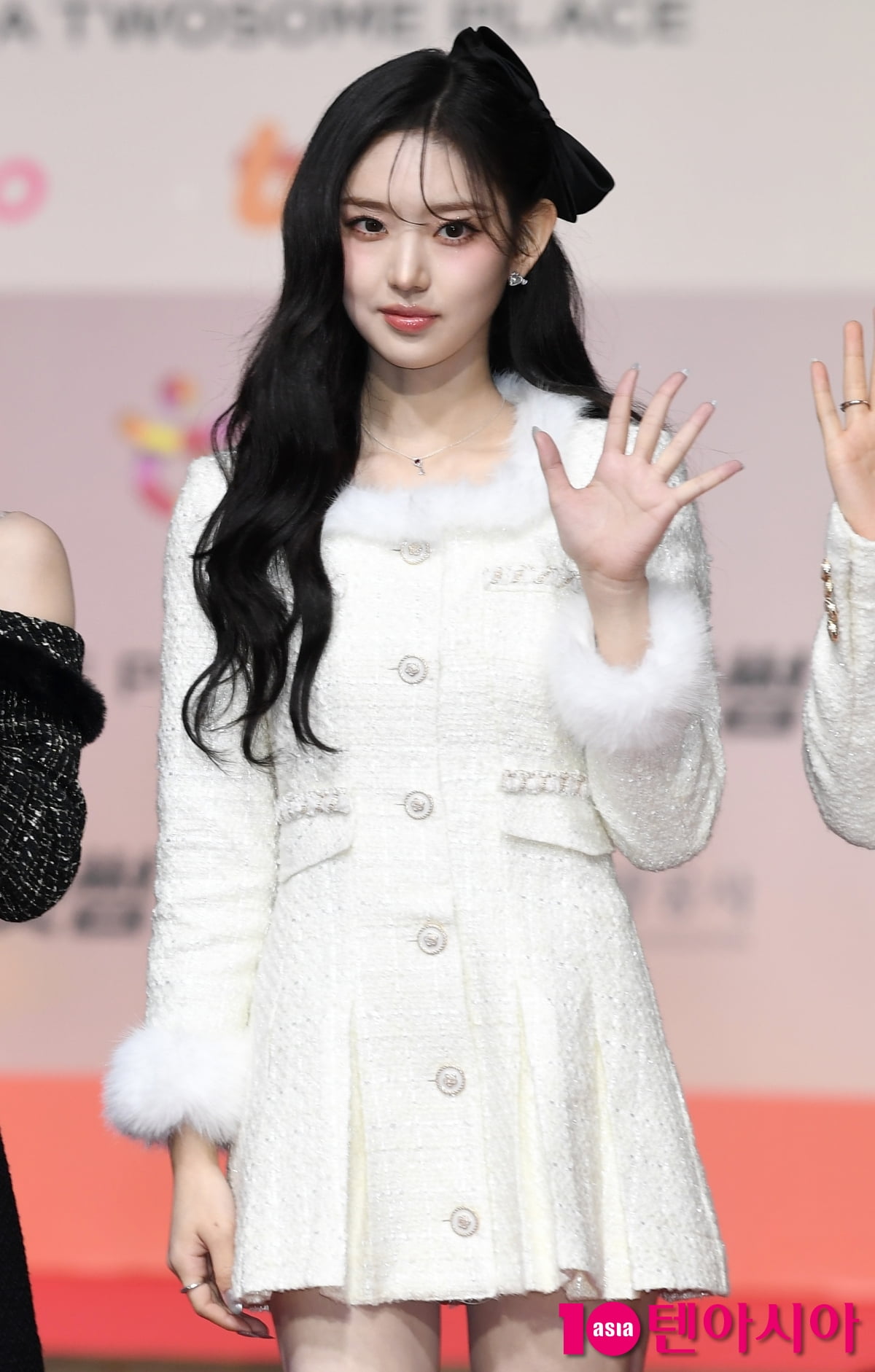 키키 이솔, 자체발광 미모[TEN포토]