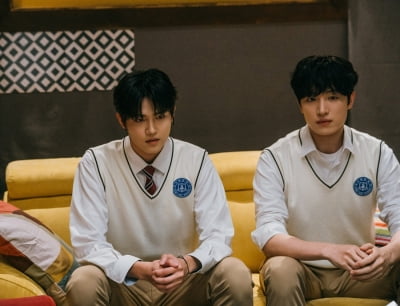 서강준·강태오·공명 키운 제작사, 2025년 판 '꽃보다 남자' 만들었더니…오늘(26일) 결말 공개