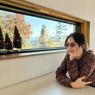 '병역논란 가수 열애설' 박주현, 테토녀 이미지 벗더니…역대급 미모 갱신