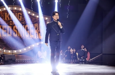 MBC, 10년 만에 방송 중단한다더니…'천재 프로듀서' 유영석, 결국 눈물 쏟았다 ('복면가왕')