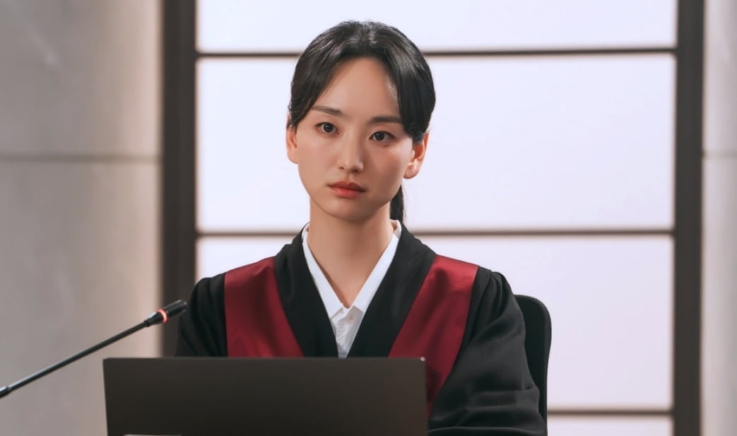 지성, SBS서는 '대상 불발' 됐는데…MBC서는 웃을까, '판사 이한영'에 쏠린 관심