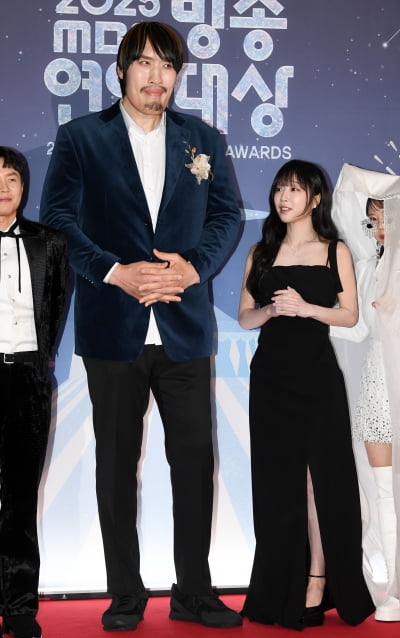 최홍만-쯔양, 두 거인의 만남[TEN포토]