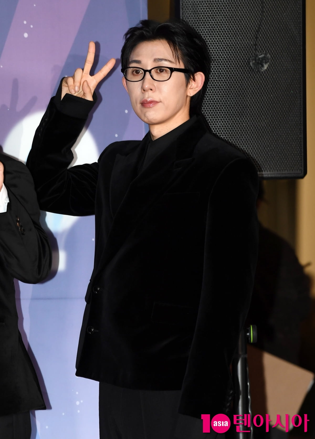 코쿤, 귀엽게 브이[TEN포토]