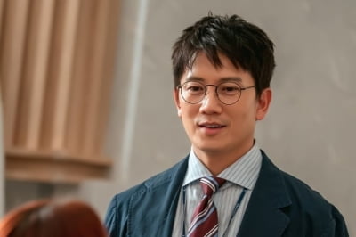 '드라마 왕국' 명성 잃은 MBC, 11년 만에 돌아온 지성 만난다 "명불허전 열연" ('판사이한영')