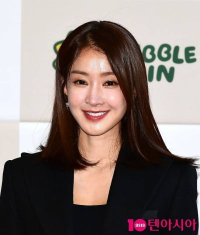 이혼으로 시작해 "죄송"으로 마무리…이시영, 올해 9번 입방아 올라 "응원하려다가도 정뚝떨" [TEN피플]