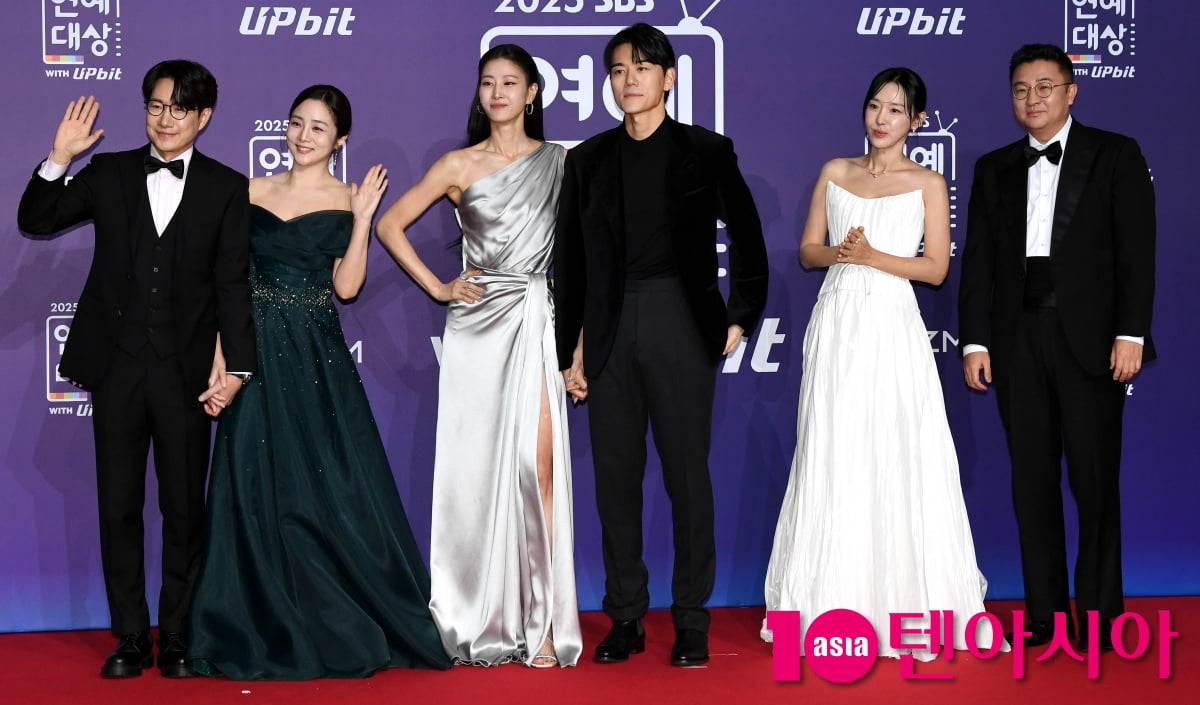 이현이-홍성기-조우종-정다은-이지혜-문재완, 사랑이 넘치는 동상이몽2[TEN포토]