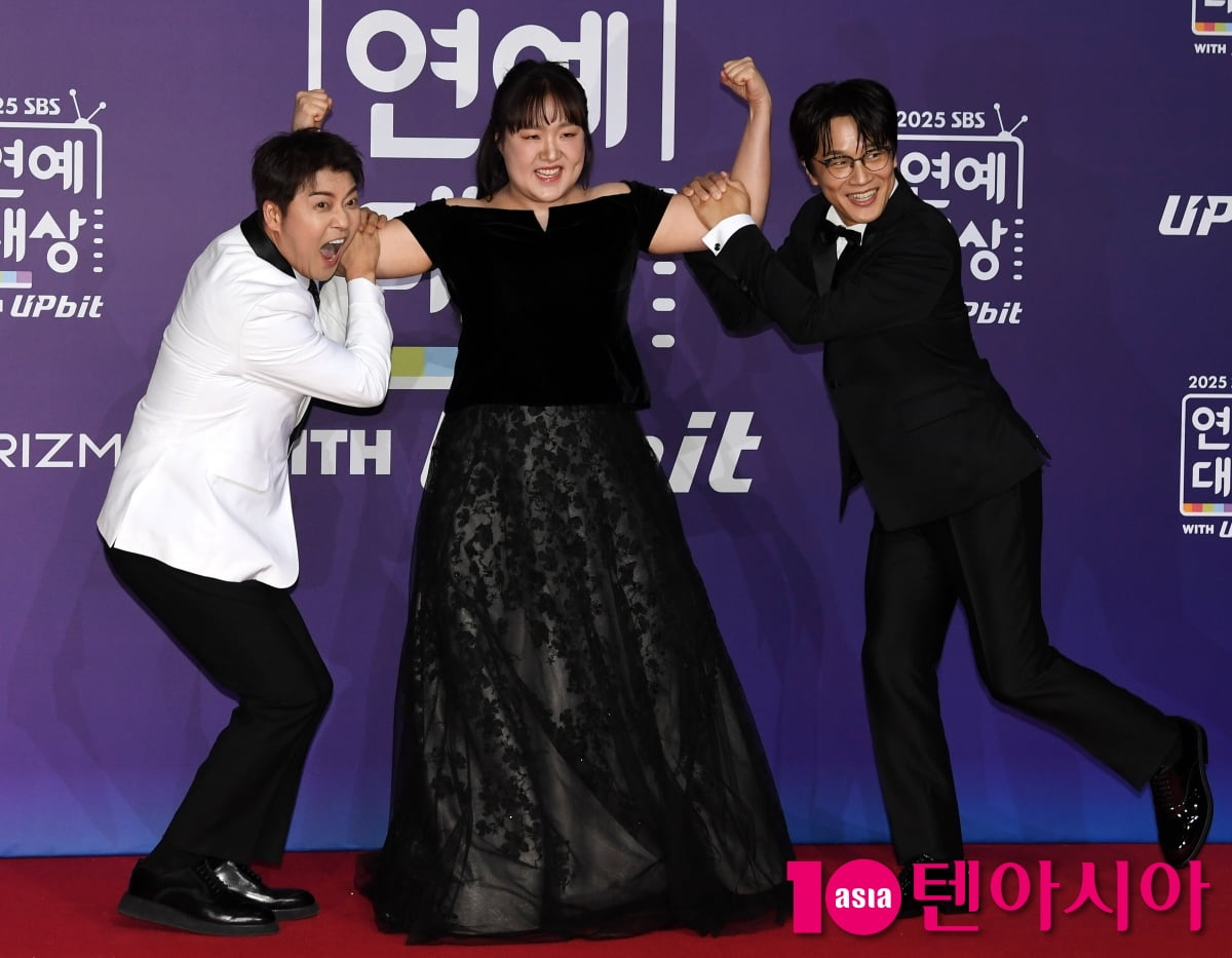 전현무-이수지-차태현, SBS 연예대상 3MC[TEN포토]