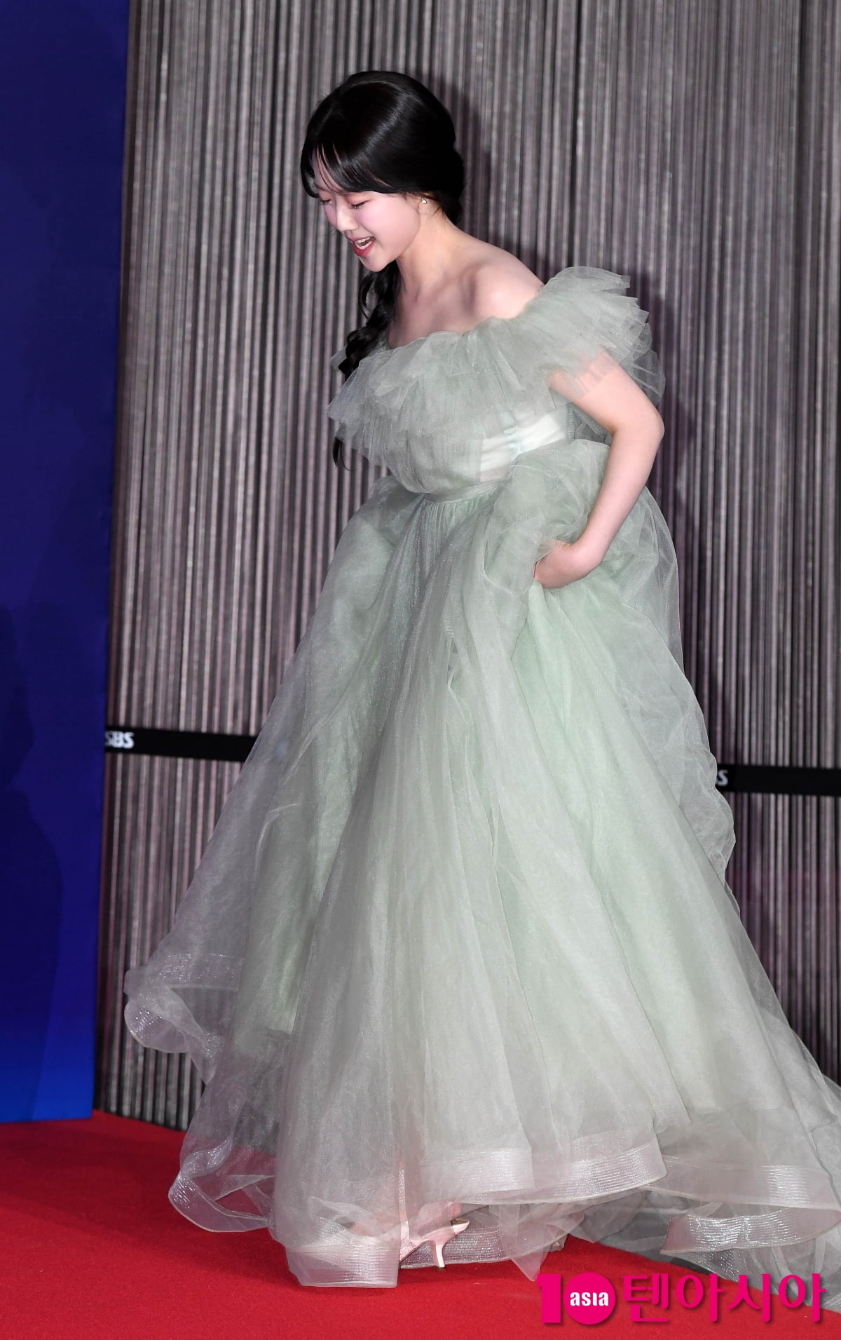 지예은, 런닝맨 막내의 드레스는?[TEN포토]