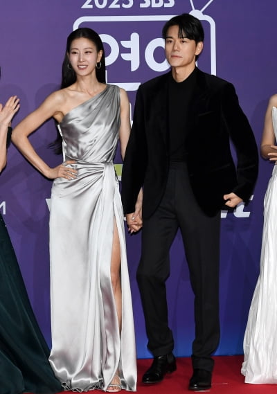 이현이-홍성기, 바라만 봐도 좋아[TEN포토]