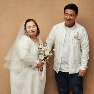 '한지민 절친' 정은혜, 새아빠 성으로 개명했다…"이젠 서은혜, 100세까지 팔팔하게 살 것" [SBS 연예대상]