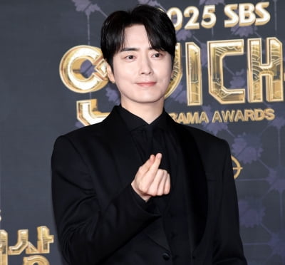 이준혁, 찬란한 비주얼[TEN포토]