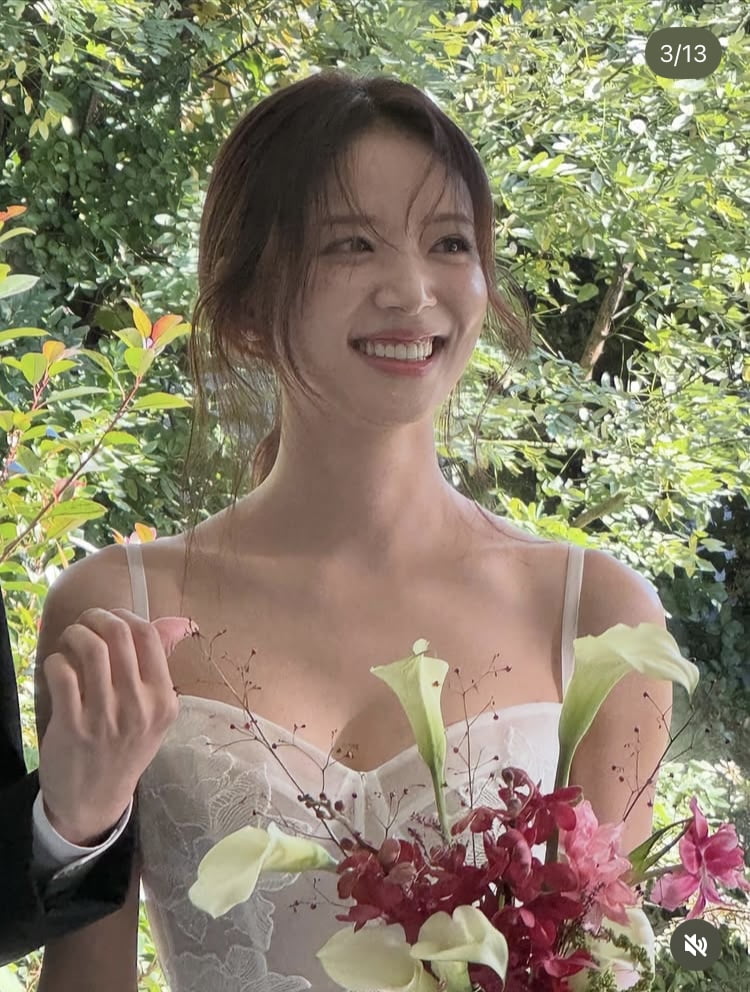 ‘혼전임신’ 김지영, 2월로 식 앞당겼는데…A컷 웨딩 사진이 잔뜩