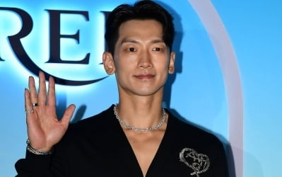 '김태희♥' 비, 결혼 10년 차에 벅찬 소식 알렸다…김태호PD 신규 예능 '크레이지 투어' 출연