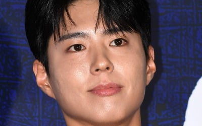 박보검, 돌연 눈물 쏟았다…"제일 먼저 떠올라" 10년 만에 밝힌 진심 ('응답하라')