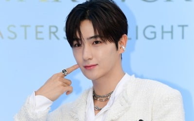 더보이즈 현재, 요즘 잘 나가네…추운 겨울, 목도리 묶어줄 것 같은 남자 가수 1위 [TEN차트]