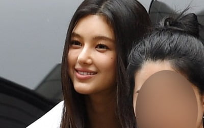 "민희진 등져야…러닝·봉사 NO" 뉴진스 다니엘 행보에 법조인도 일침 [TEN이슈]