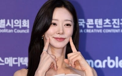'0%대 시청률→흥행 참패' 이주빈, 벌써 데뷔 10년 차인데…주연 역량 시험대 [TEN스타필드]