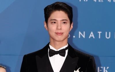 [공식] 박보검, 김소현과 ♥핑크빛 6개월 만에 깜짝 소식 알렸다…'뛰고 있는가' 내레이터 발탁