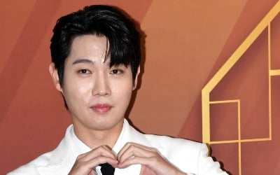 '서울대 출신' 유명 가수, 알고보니 금수저였다…집안 대대로 음악가, "5개 언어 구사" ('편스토랑')