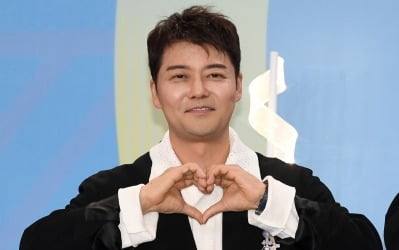 '공개 열애 2번' 전현무, 과거 폭로 당했다…"소개팅했던 장소" 곽튜브도 깜짝 ('전현무계획')